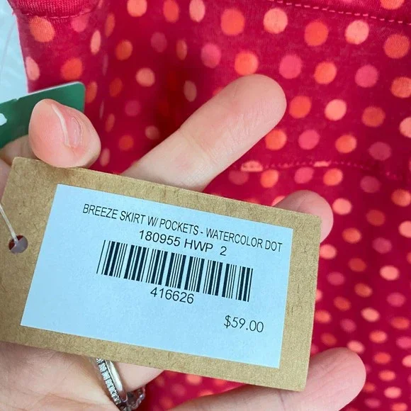 Title Nine Breeze Skirt With Pockets Size Medium Watercolor Dot Red New - Picture 8 of 10